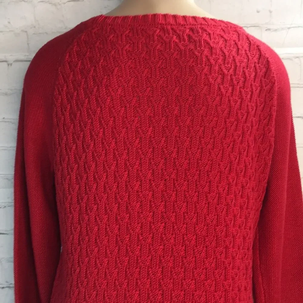 Aeropostale red cable